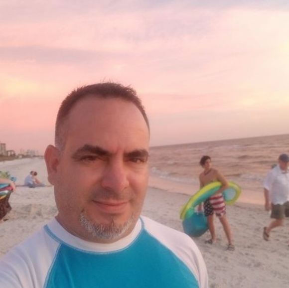 Meet your Posher, Osmany - Picture 1 of 1